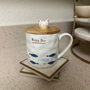 Cute happy Mug with lead